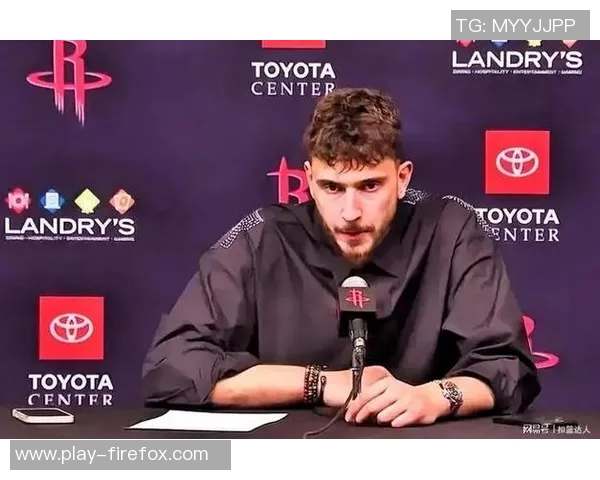 Spears称申京实力超越约基奇认为他是联盟前15球员之列